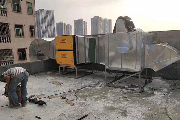 小吃店油煙凈化解決方案圖二 小吃店油煙凈化解決方案圖二