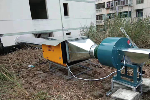 UV光解油煙凈化器優(yōu)勢 UV光解油煙凈化器優(yōu)勢